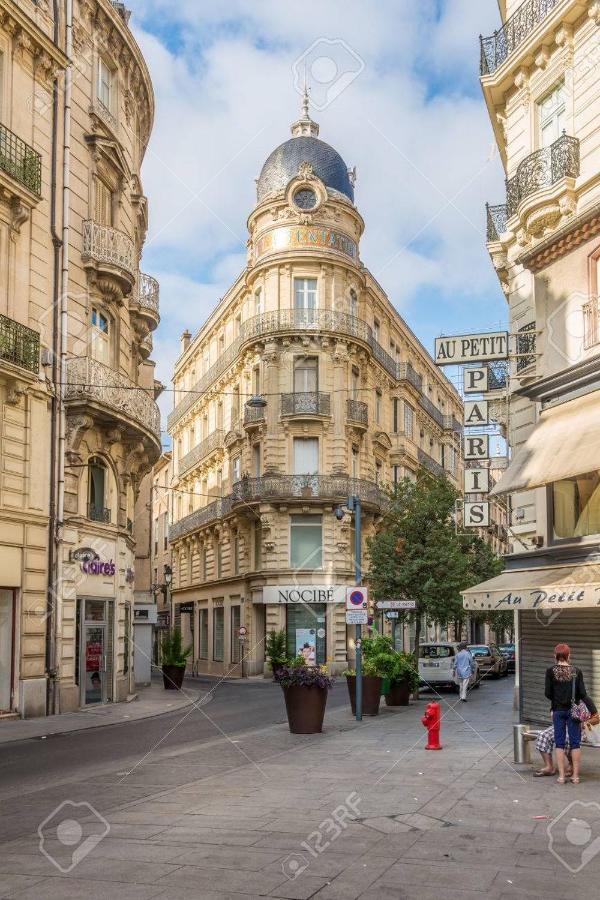 Appartement Avec Garage Centre Historique De Beziers Béziers Exterior foto